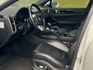 電子懸吊、免鑰匙啟動、全景天窗、電動尾門、電動記憶座椅、跑車計時套件、APPLE CARPLAY、倒車顯影、切換模式旋鈕  第9張縮圖