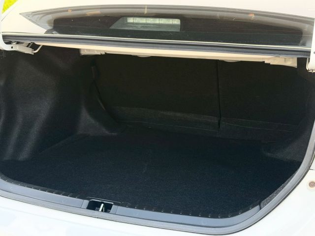 S+版 不敗神車 定速巡航 免鑰匙 摸門解鎖 恆溫空調 電折  第17張相片