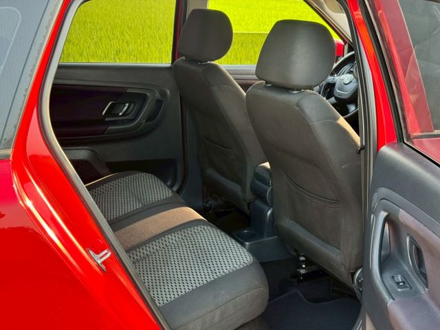 旅行款 1.2 TSI 升級八核心安卓機 360環景  CarPlay  抬頭顯示器 測速照相  導航 行車記錄器  第14張相片