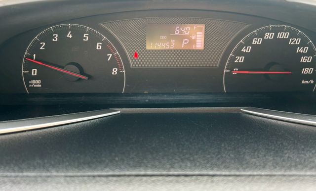 1.8 豪華版 7人座 一手車 原廠保養 原鈑件 恆溫  I-key 摸門  霧燈  電折 循跡防滑  第12張相片