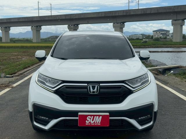 一手車 原鈑件 S版 車側影像 電動尾門 全景天窗 雙區恆溫 跟車 定速 倒車顯影 無線充電 免鑰匙 摸門 電動座椅  第2張相片