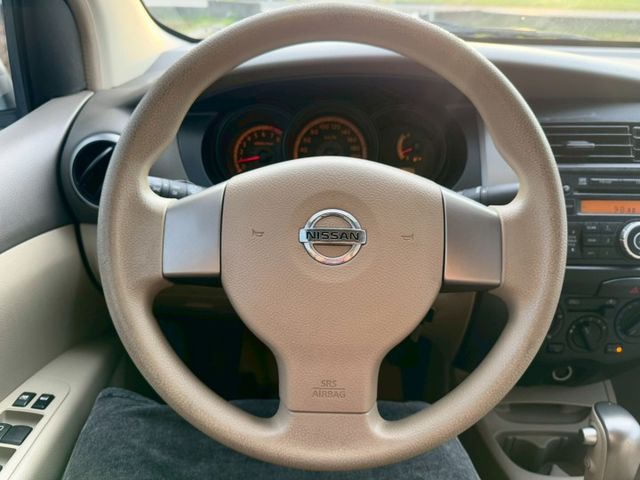 超優代步車 超低里程 車況良好 冷氣超冷 俗俗賣 小車大空間  第11張相片