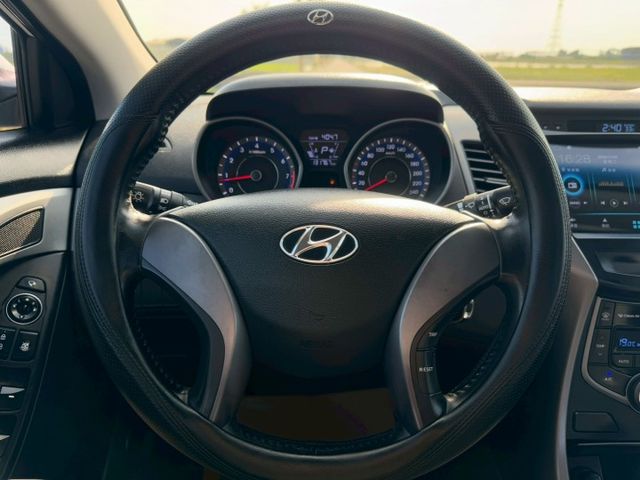 Elantra EX 雙區恆溫 電折 藍牙 導航 倒車顯影 代步車好選擇  第11張相片