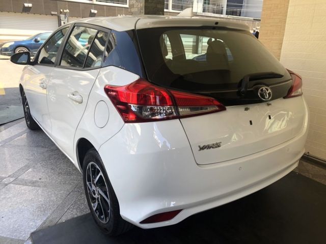 YARIS  第10張相片