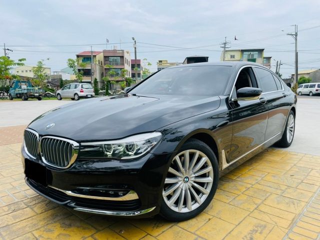 2018 BMW 740Li 跑11萬 630環景 ACC跟車系統  第3張相片