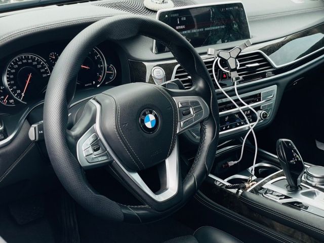 2018 BMW 740Li 跑11萬 630環景 ACC跟車系統  第11張相片