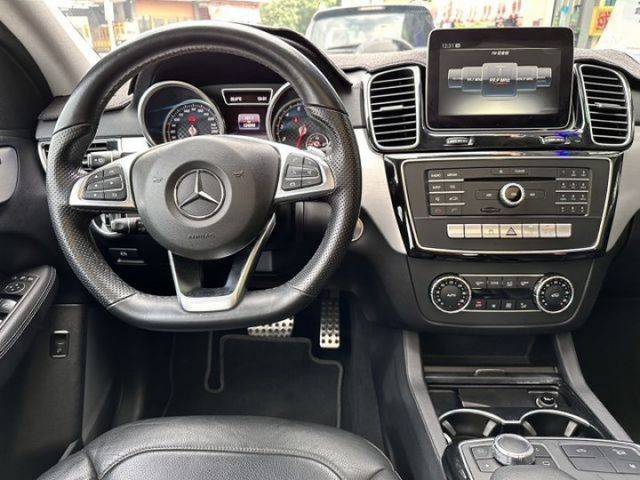BENZ 2016 GLE450 AMG Coupe 夜色套件 盲點偵測 360環景  第11張相片