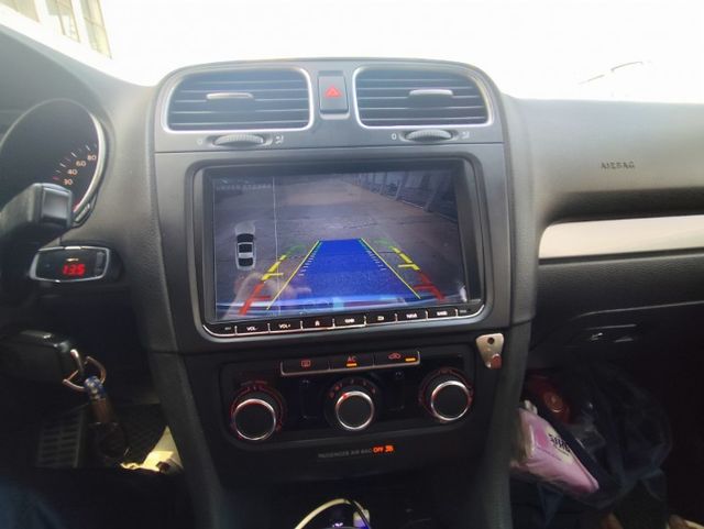 2011 GOLF 1.4 旅行車 安卓主機 車頂旅行箱  高低可調避震器  17吋鋁圈  第12張相片