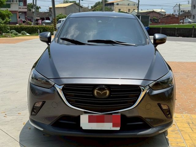 僅跑9萬 2019 MAZDA CX-3 2.0 ACC跟車 CARPLAY 抬頭顯示 倒車影像  第2張相片