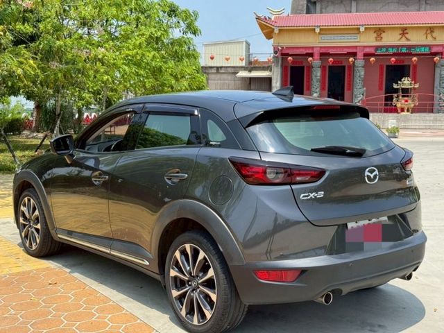 僅跑9萬 2019 MAZDA CX-3 2.0 ACC跟車 CARPLAY 抬頭顯示 倒車影像  第5張相片