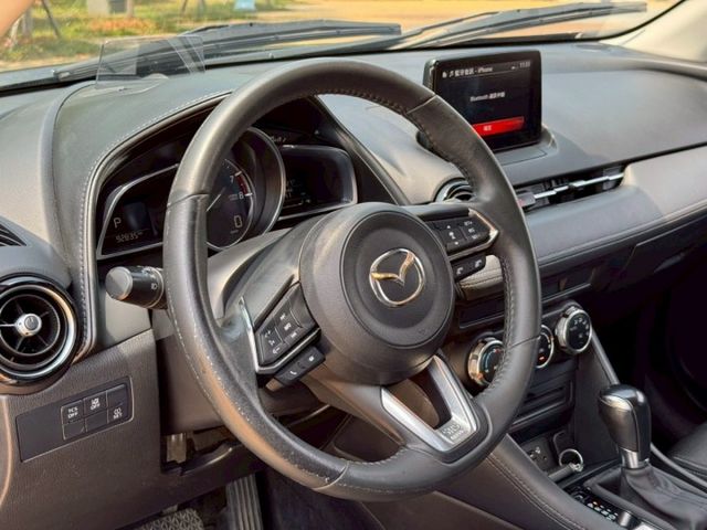僅跑9萬 2019 MAZDA CX-3 2.0 ACC跟車 CARPLAY 抬頭顯示 倒車影像  第10張相片