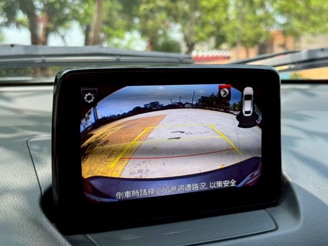僅跑9萬 2019 MAZDA CX-3 2.0 ACC跟車 CARPLAY 抬頭顯示 倒車影像  第12張相片