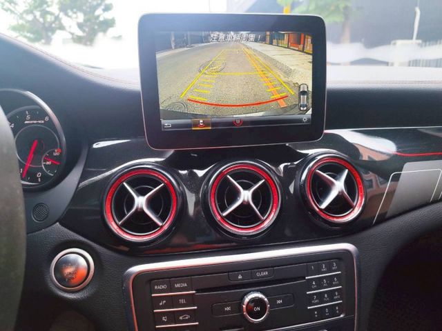 女用車 里程保證2016 賓士AMG CLA45  第18張相片