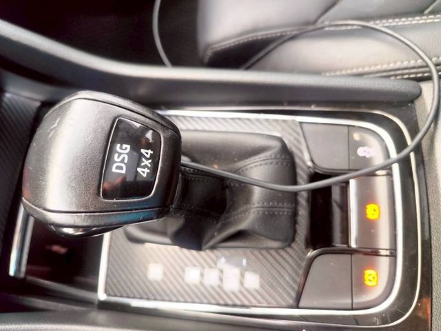 2017 SKODA Kodiaq2.0 Tsi 4輪傳動 全景天窗 ACC跟車 七人座 環景 恆溫  第14張相片