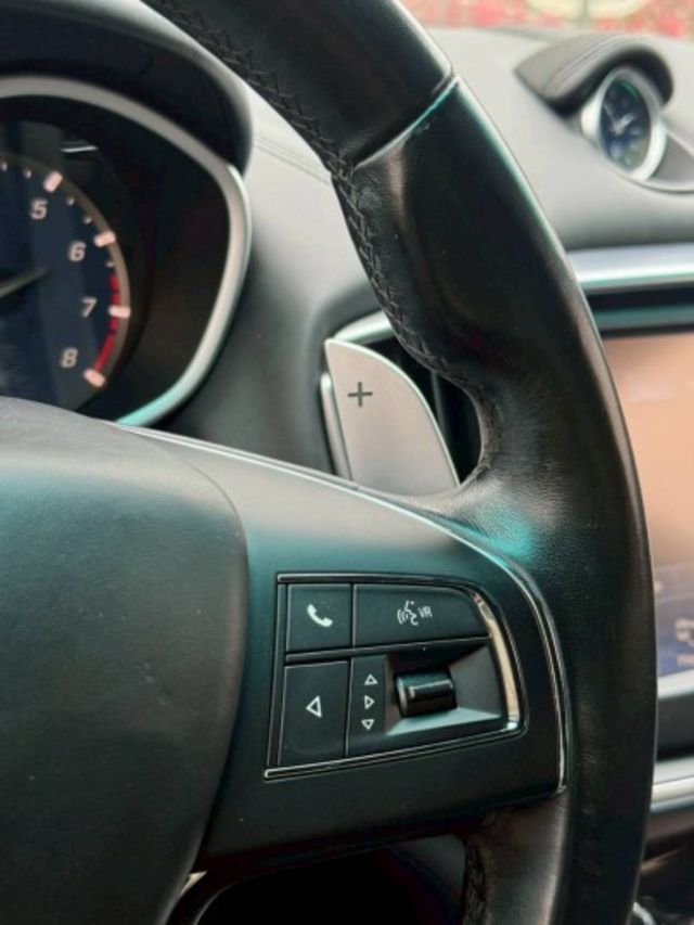 2013 瑪莎拉蒂Ghibli SQ4 跑12萬  第14張相片