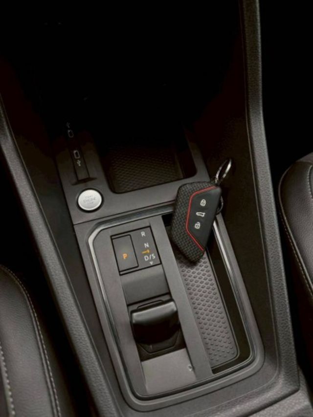 僅跑3萬 2023 福斯VW CADDY MAXI 2.0  第16張相片