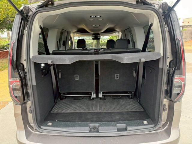 僅跑3萬 2023 福斯VW CADDY MAXI 2.0  第20張相片