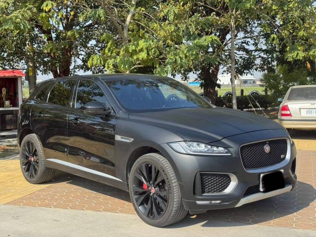 僅跑7萬 2018 F-PACE 3.0S  第3張相片
