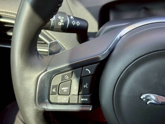 僅跑7萬 2018 F-PACE 3.0S  第20張相片