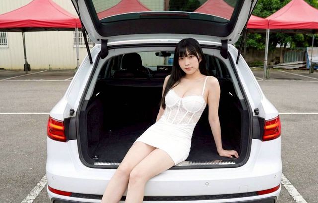 2018 VW 福斯 GOLF Variant 1.4T 四出排氣管 電動座椅 ACC跟車 加大卡鉗通風碟  第6張相片