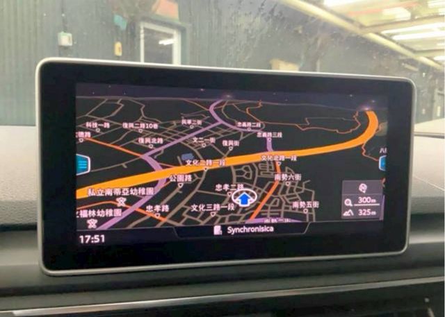 2018 VW 福斯 GOLF Variant 1.4T 四出排氣管 電動座椅 ACC跟車 加大卡鉗通風碟  第17張相片