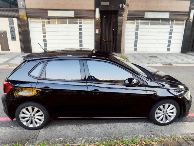 2019 GOLF 女用車  7萬多公里數 買車賣車找賢哥 優質實惠每台車0938720873  第7張相片