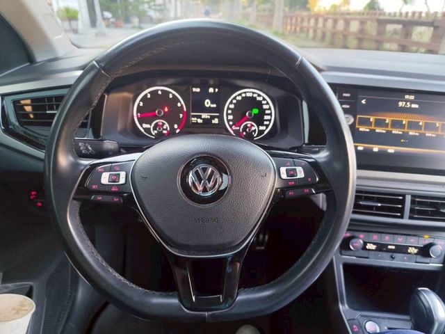 2019 GOLF 女用車  7萬多公里數 買車賣車找賢哥 優質實惠每台車0938720873  第12張相片