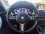 2014 BMW 320i  跑12萬 雙電動座椅 M版方向盤 M版空力套件 倒車影像  第17張縮圖