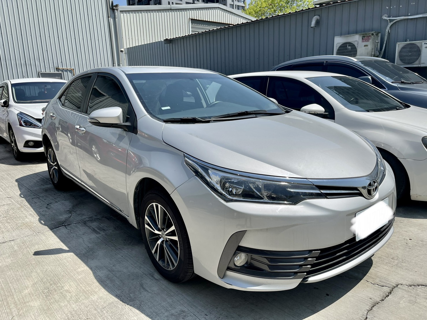 2017年小改款ALTIS   第6張相片