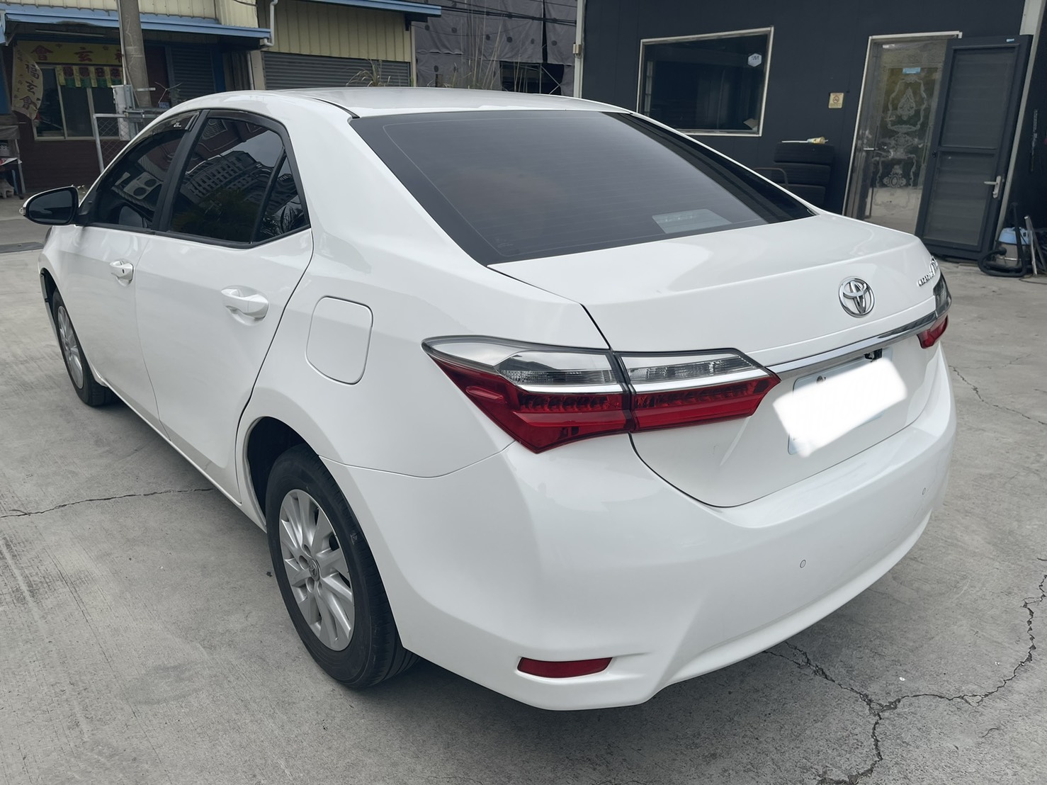 2016年小改款ALTIS   第5張相片