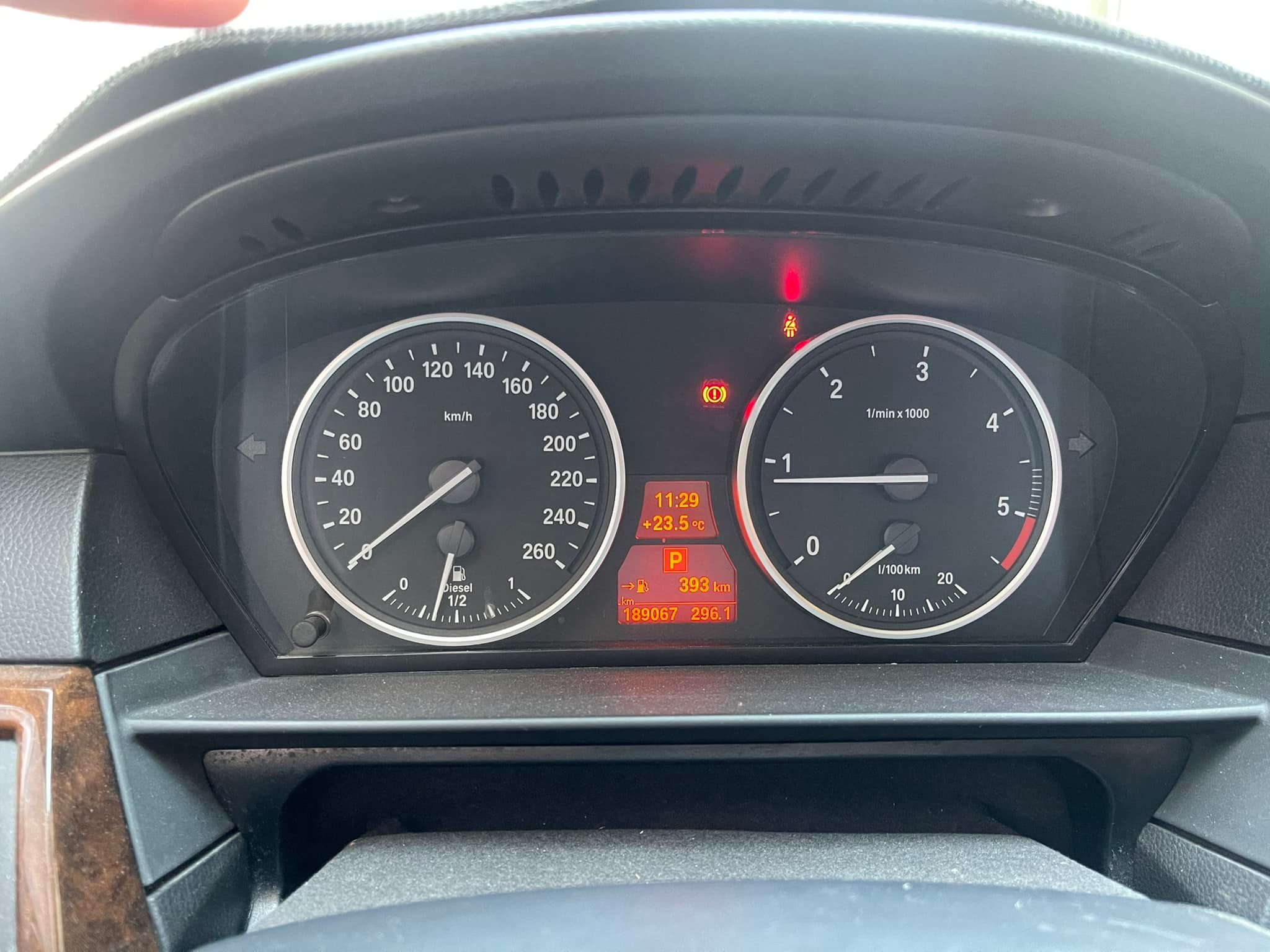 2008 BMW E60 520D 2.0柴油 售29.8萬 實車實價  第6張相片