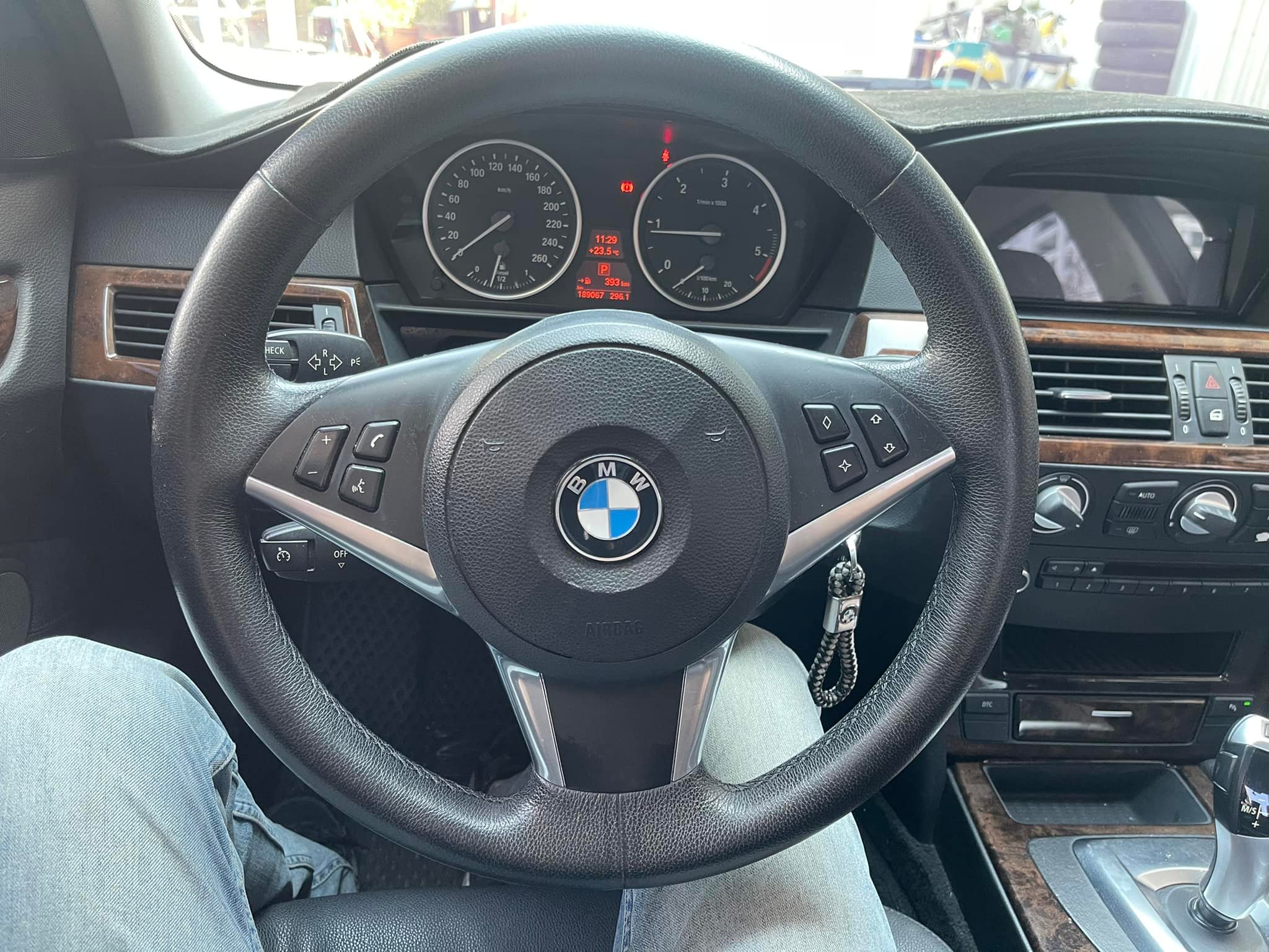 2008 BMW E60 520D 2.0柴油 售29.8萬 實車實價  第9張相片