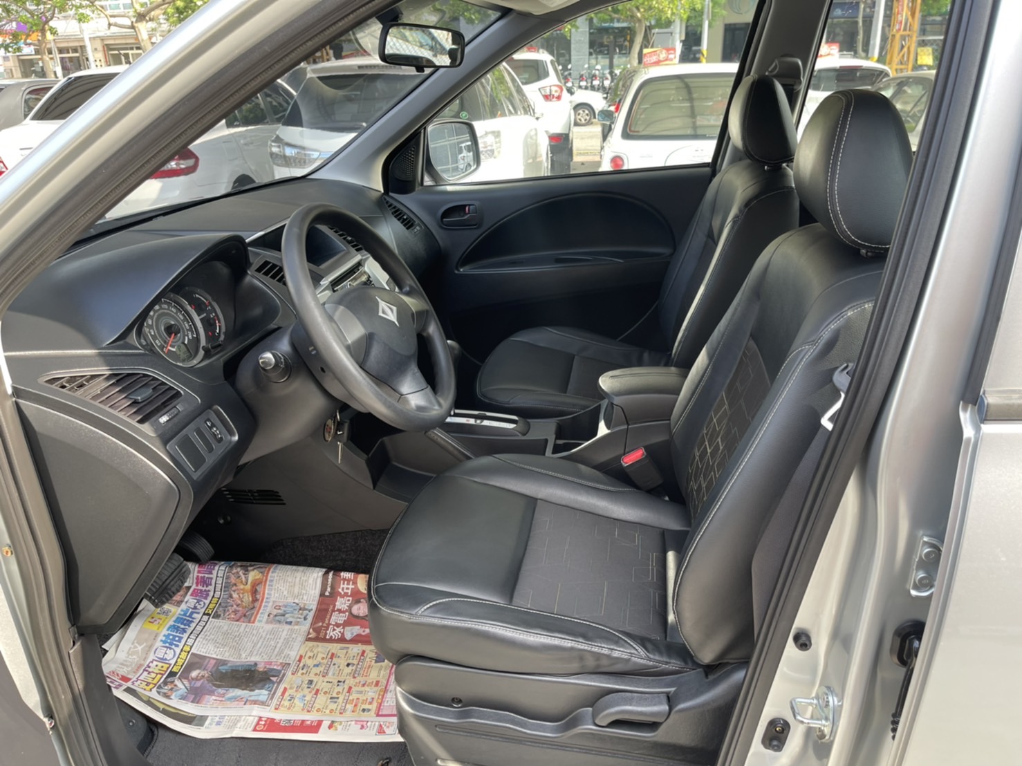 2017 ZINGER 2.4 賺錢車 售28萬  第4張相片