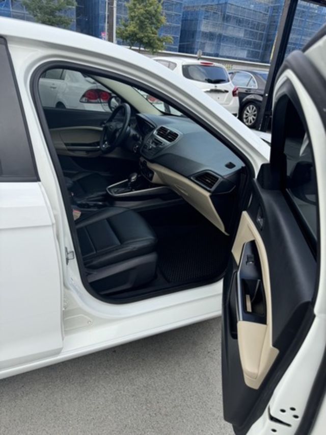 FORD福特 ESCORT  第10張相片