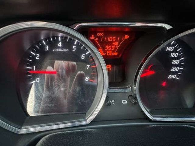 NISSAN日產 LIVINA  第8張相片