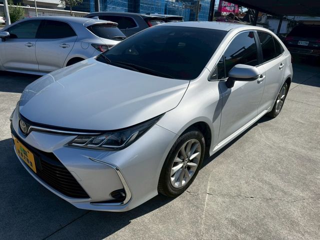 TOYOTA豐田 ALTIS  第1張相片
