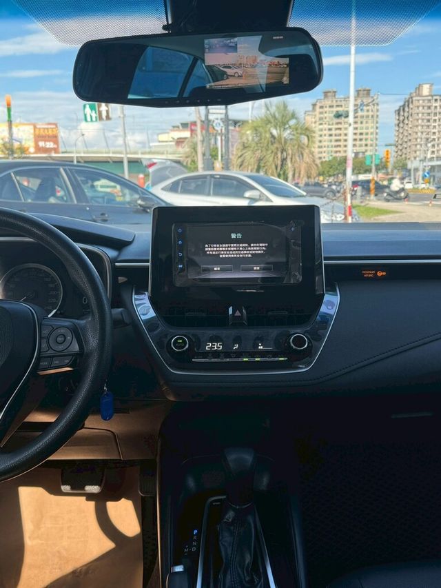 TOYOTA豐田 ALTIS  第6張相片