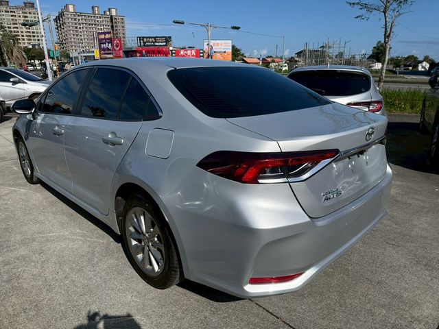 TOYOTA豐田 ALTIS  第7張相片
