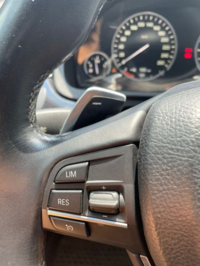 【預約賞車即享網路優惠價】4.4Turbo  盲點 分區溫控 中控螢幕 IKEY 電動椅 電尾門 全景天窗  吸門  第13張相片