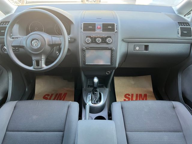 【預約賞車即享網路優惠價】1.6Turbo 7人座  分區溫控 中控螢幕  安全氣囊 ABS 後出風口  第8張相片