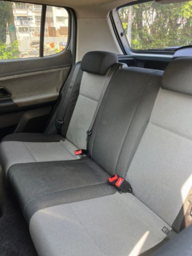 【預約賞車即享網路優惠價】1.6 小資代步車 德系安全性 練車 買菜 都適合  第10張相片