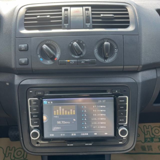 【預約賞車即享網路優惠價】1.6 小資代步車 德系安全性 練車 買菜 都適合  第11張相片