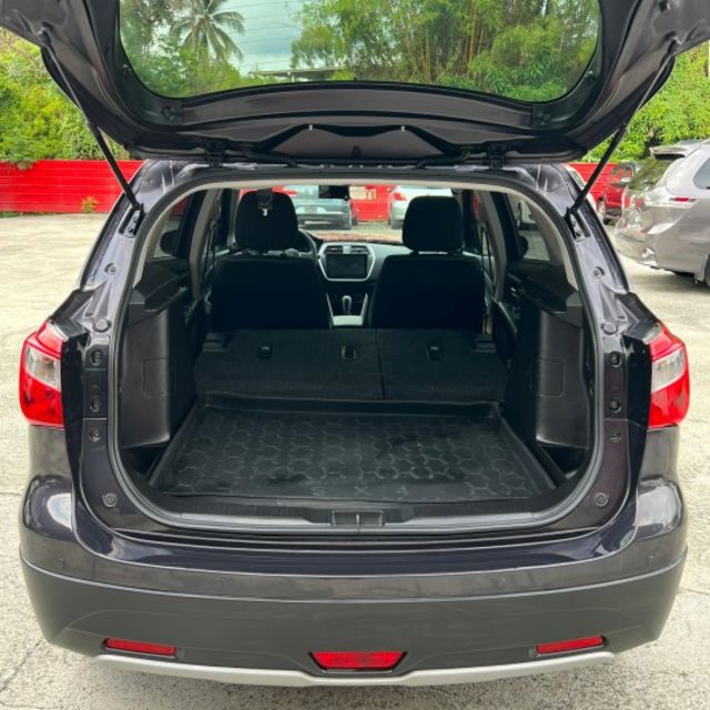 【預約賞車即享網路優惠價】1.6 GL PLUS 倒車顯影 一鍵啟動 胎壓偵測 衛星導航  第9張相片