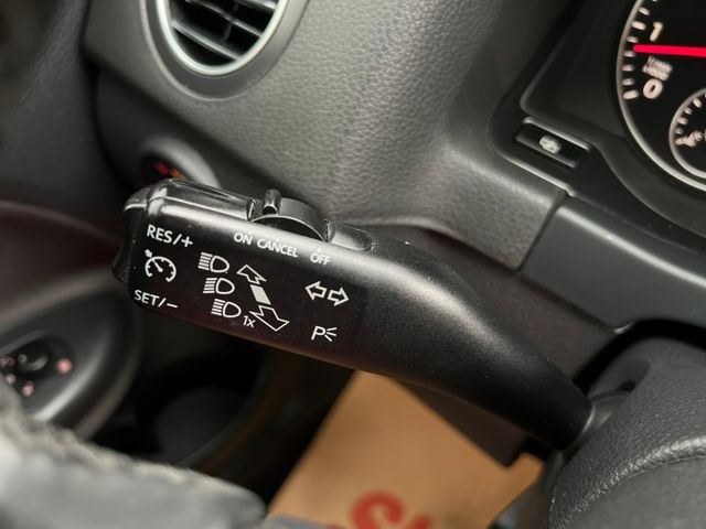 【預約賞車即享網路優惠價】1.4 TSI PLUS 電動天窗 進口平價代步車 喜歡有需要的朋友不要錯過  第19張相片