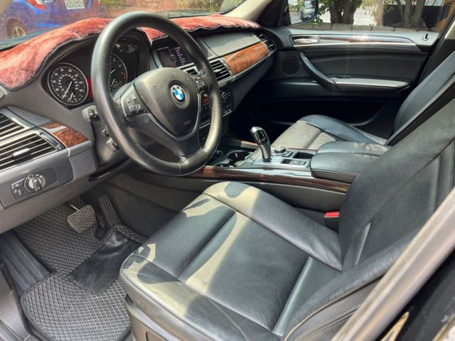 【預約賞車即享網路優惠價】3.0 XDRIVE 35I 電動座椅 倒車顯影 電動天窗  第10張相片