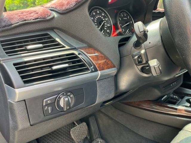 【預約賞車即享網路優惠價】3.0 XDRIVE 35I 電動座椅 倒車顯影 電動天窗  第18張相片