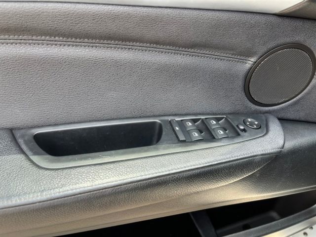 【預約賞車即享網路優惠價】3.0 XDRIVE 35I 電動座椅 倒車顯影 電動天窗  第19張相片