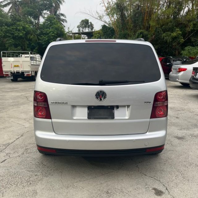 【預約賞車即享網路優惠價】1.9 TDI 柴油版 空間大 載人載貨都方便  第6張相片