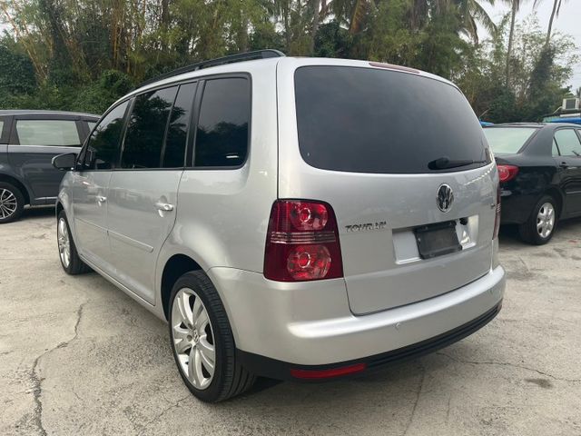 【預約賞車即享網路優惠價】1.9 TDI 柴油版 空間大 載人載貨都方便  第7張相片