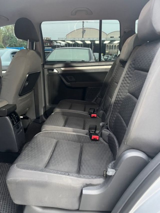 【預約賞車即享網路優惠價】1.9 TDI 柴油版 空間大 載人載貨都方便  第12張相片